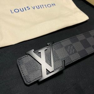 Authentic men’s Louis Vuitton belt